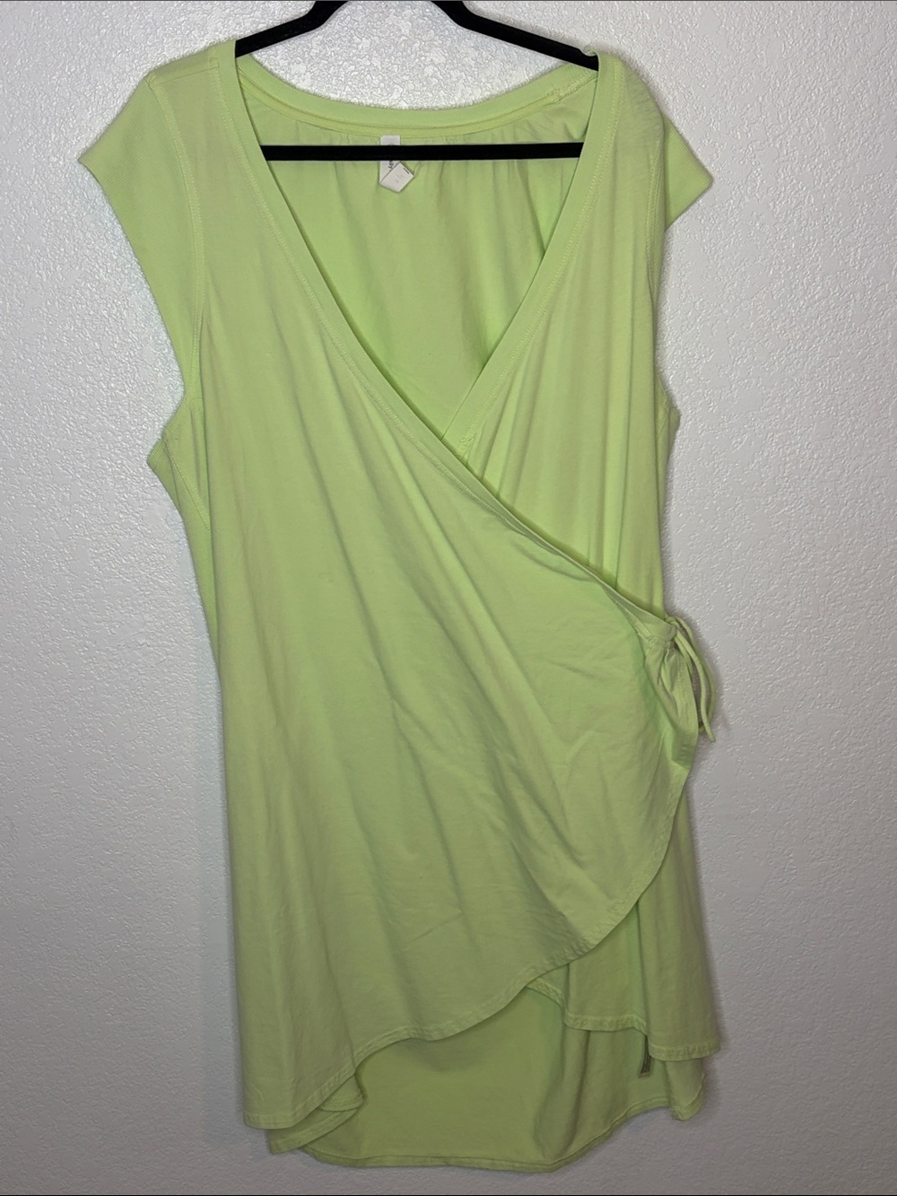Anthropologie Daily Practice Lime Green Montauk Activewear Wrap Dress Size 2X - Picture 4 of 9